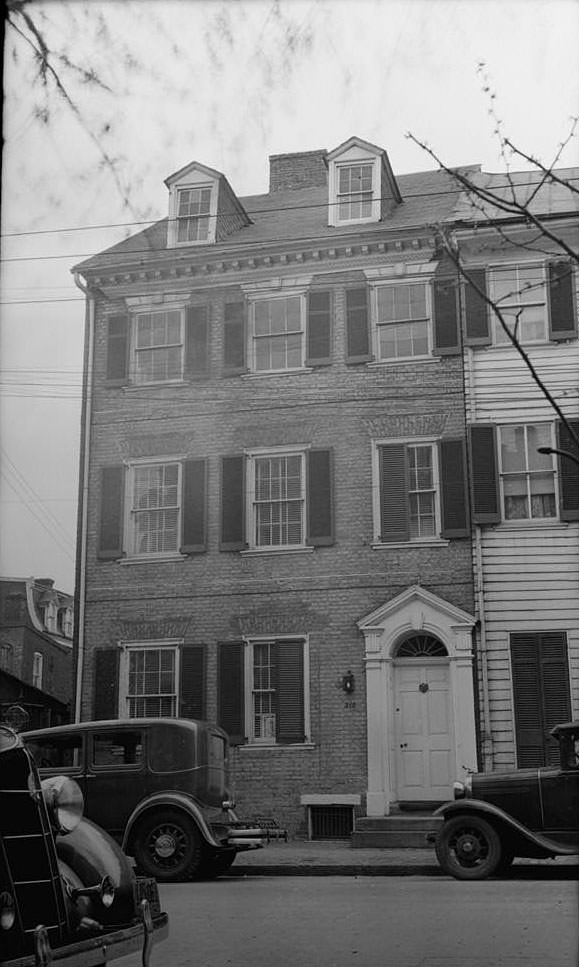 Colonel Michael Swope House, 210 Prince Street, Alexandria, 1970s