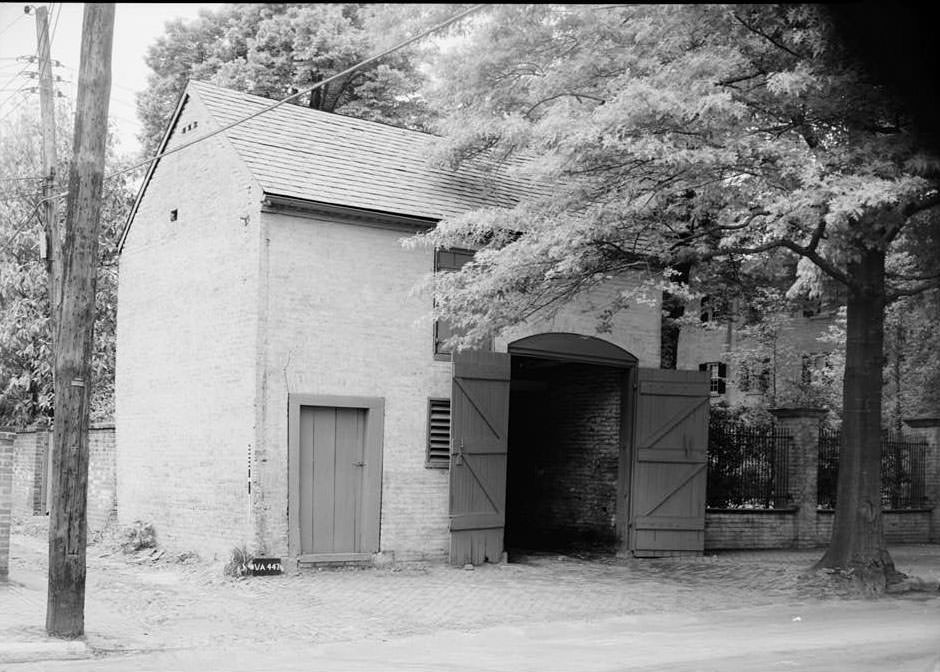 Benjamin Dulany Stable, 601 Duke Street, Alexandria, 1970s