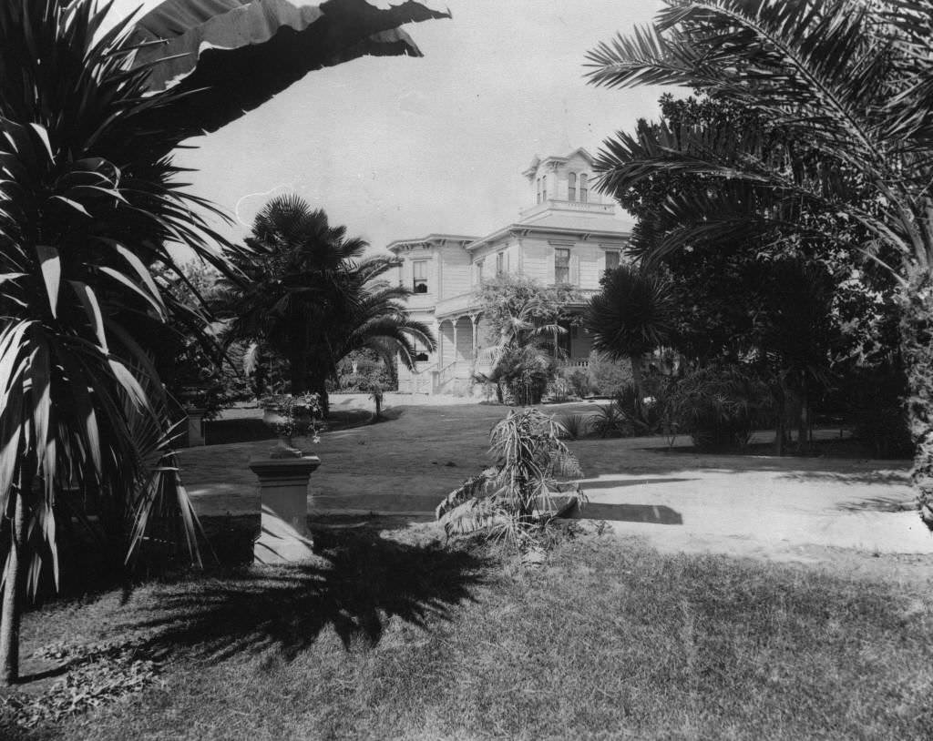 Langenberger Residence and Grounds, Sycamore Street, Anaheim, 1897