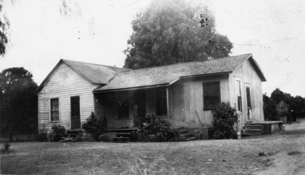 The residence of renowned Polish actress Helena Modjeska, her husband Count Karol Bozenta Chlapowski and other members of a pioneer Polish settlement in Anaheim in 1876
