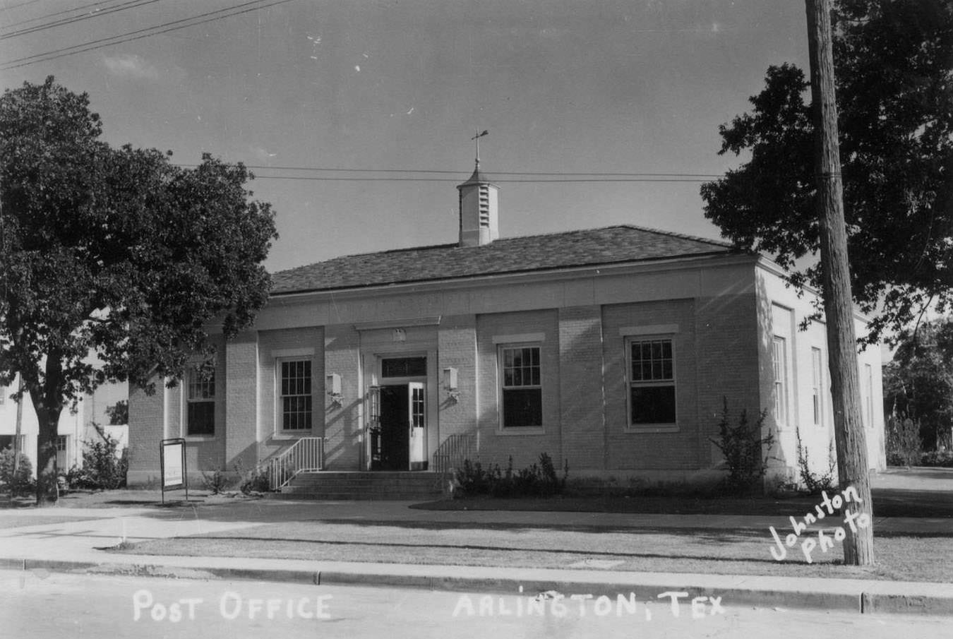 Post Office, Arlington