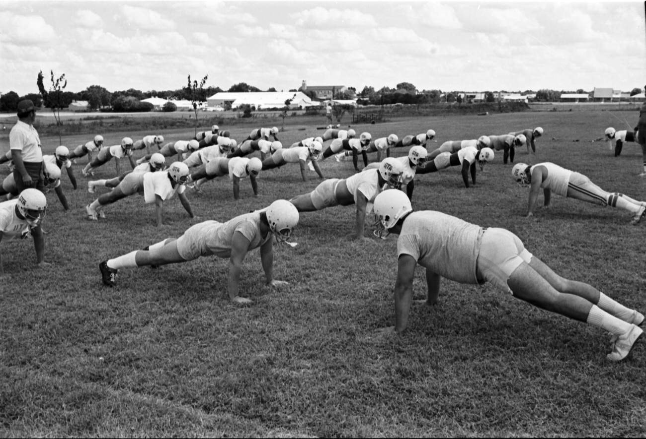 UTA Mavs football drills, 1976