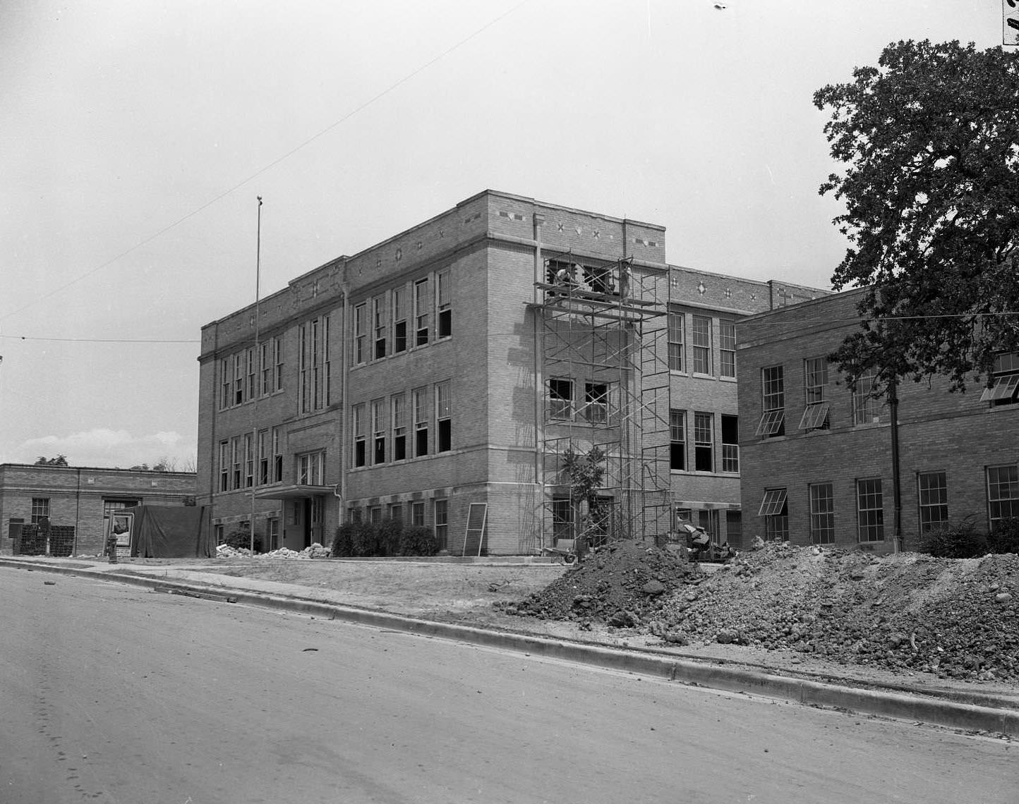 Anderson High School, 1953