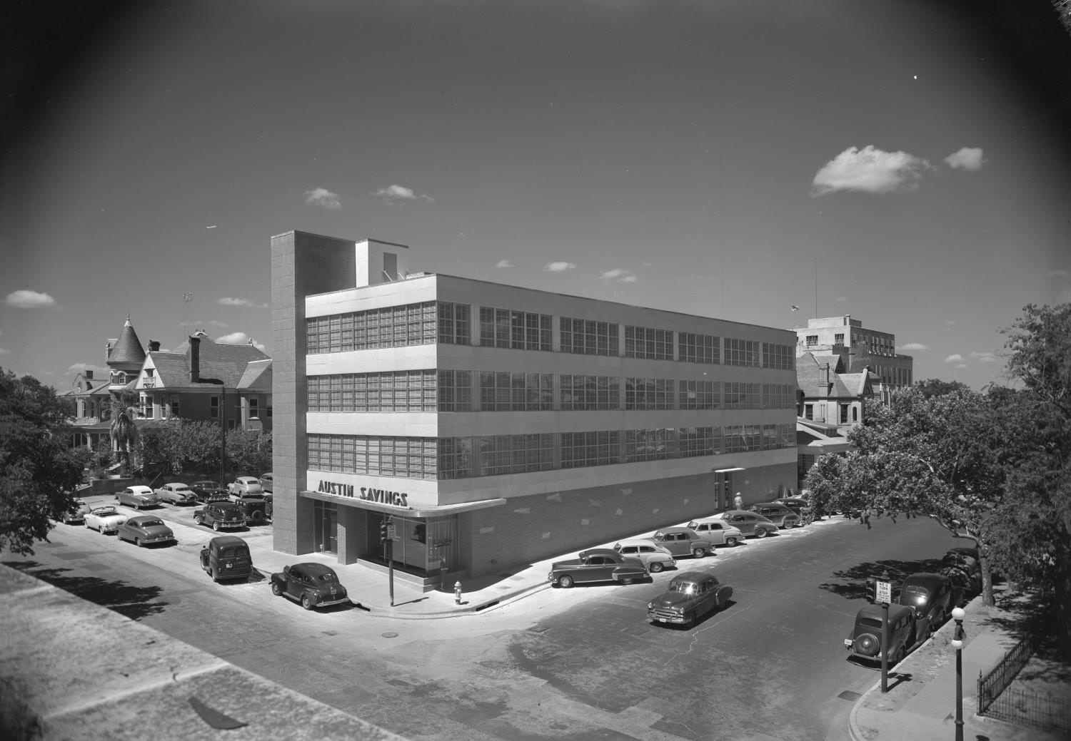 Austin Savings and Loan Assosciation Building, 1951