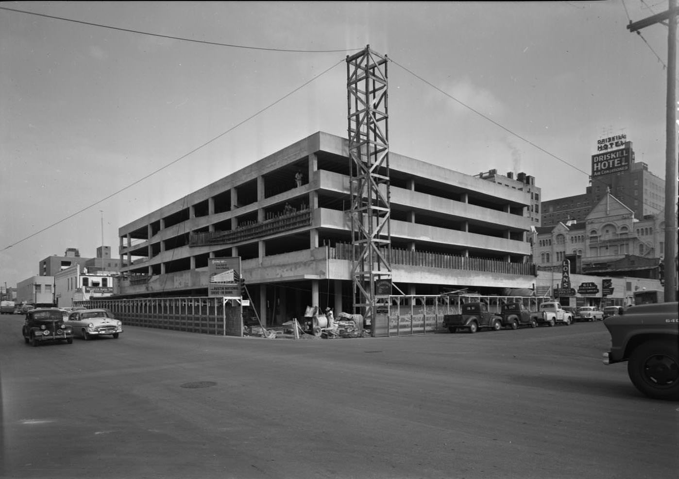 Austin National Bank Drive-In Bank, 1955