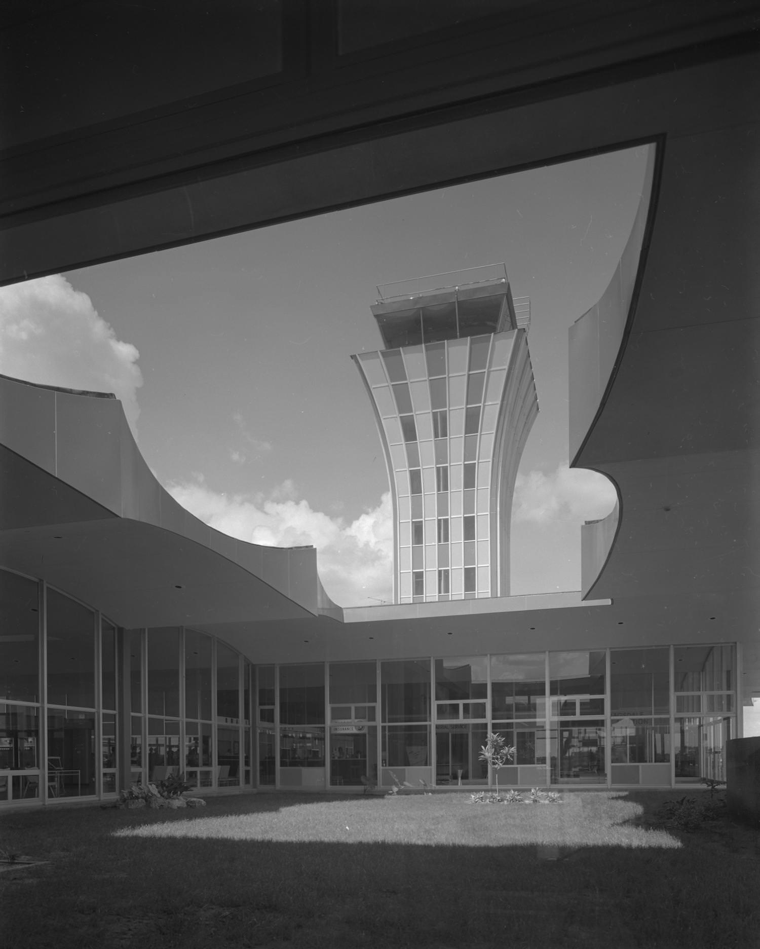 Austin Municipal Airport Courtyard, 1961