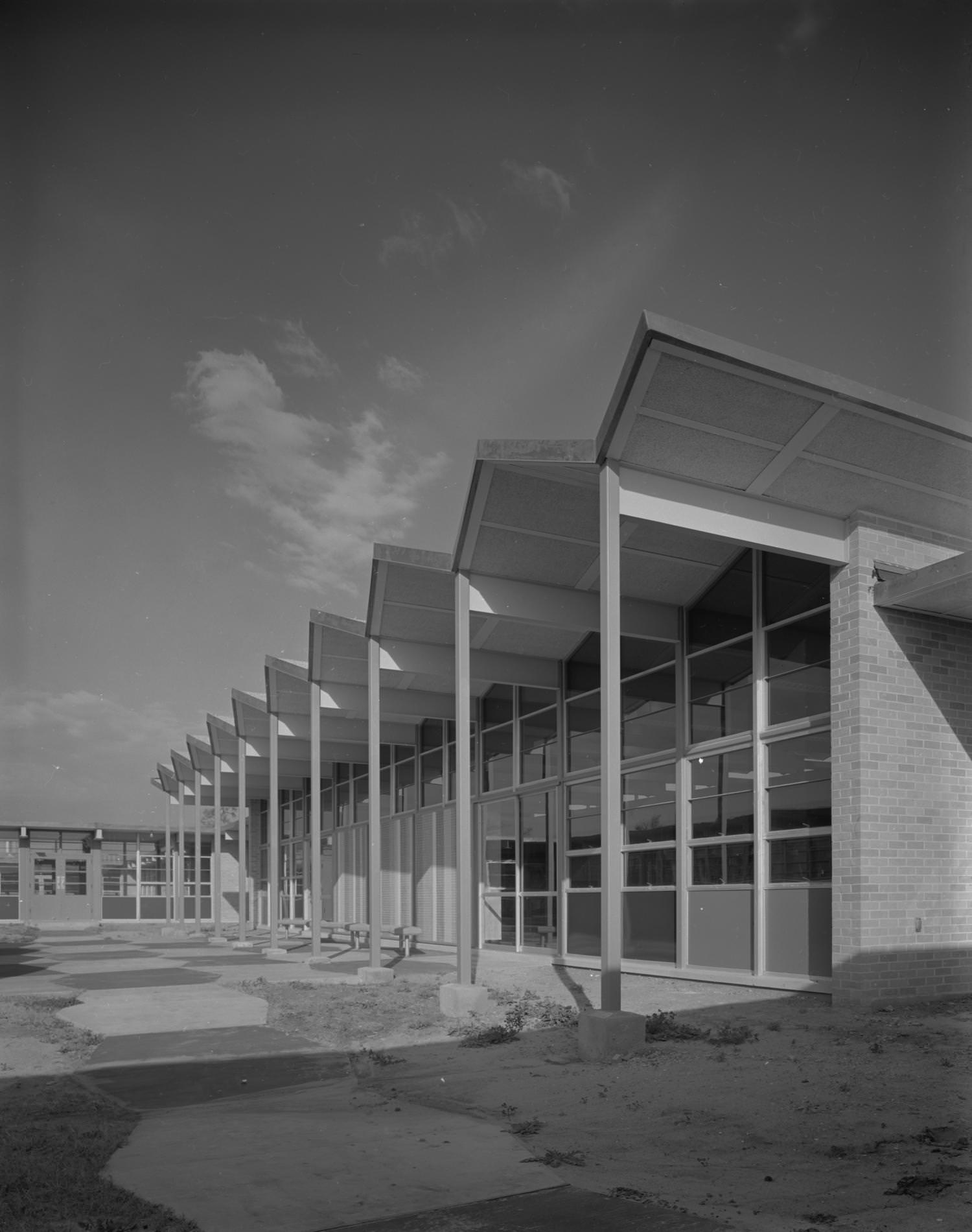 Albert Sidney Johnson High School courtyard, 1960