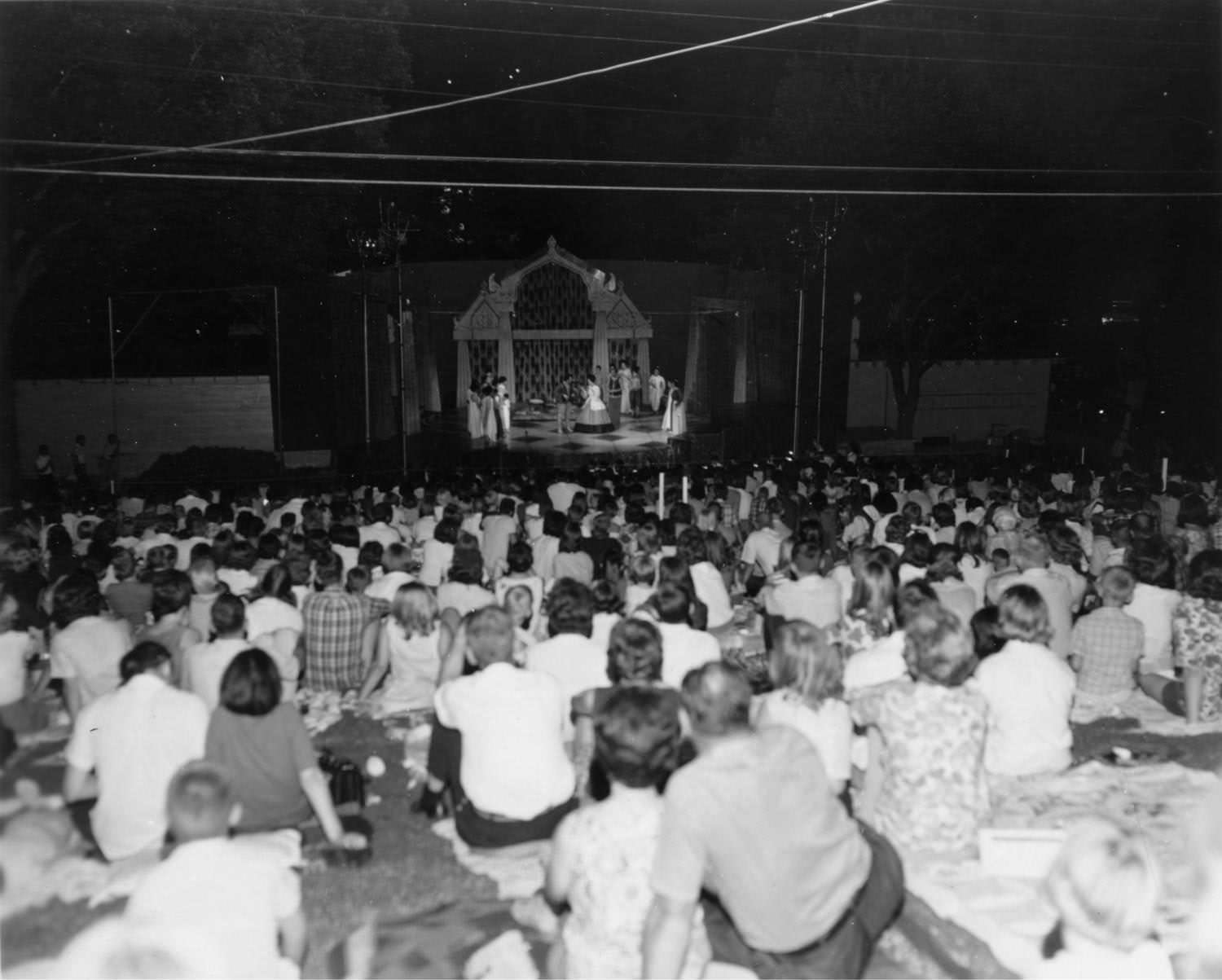 Crowd at Zilker Hillside Theater Production, 1966.