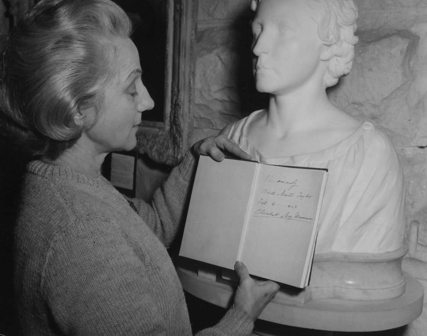 Mrs. Mary Anne Joseph at Elisabet Ney Museum, 1968