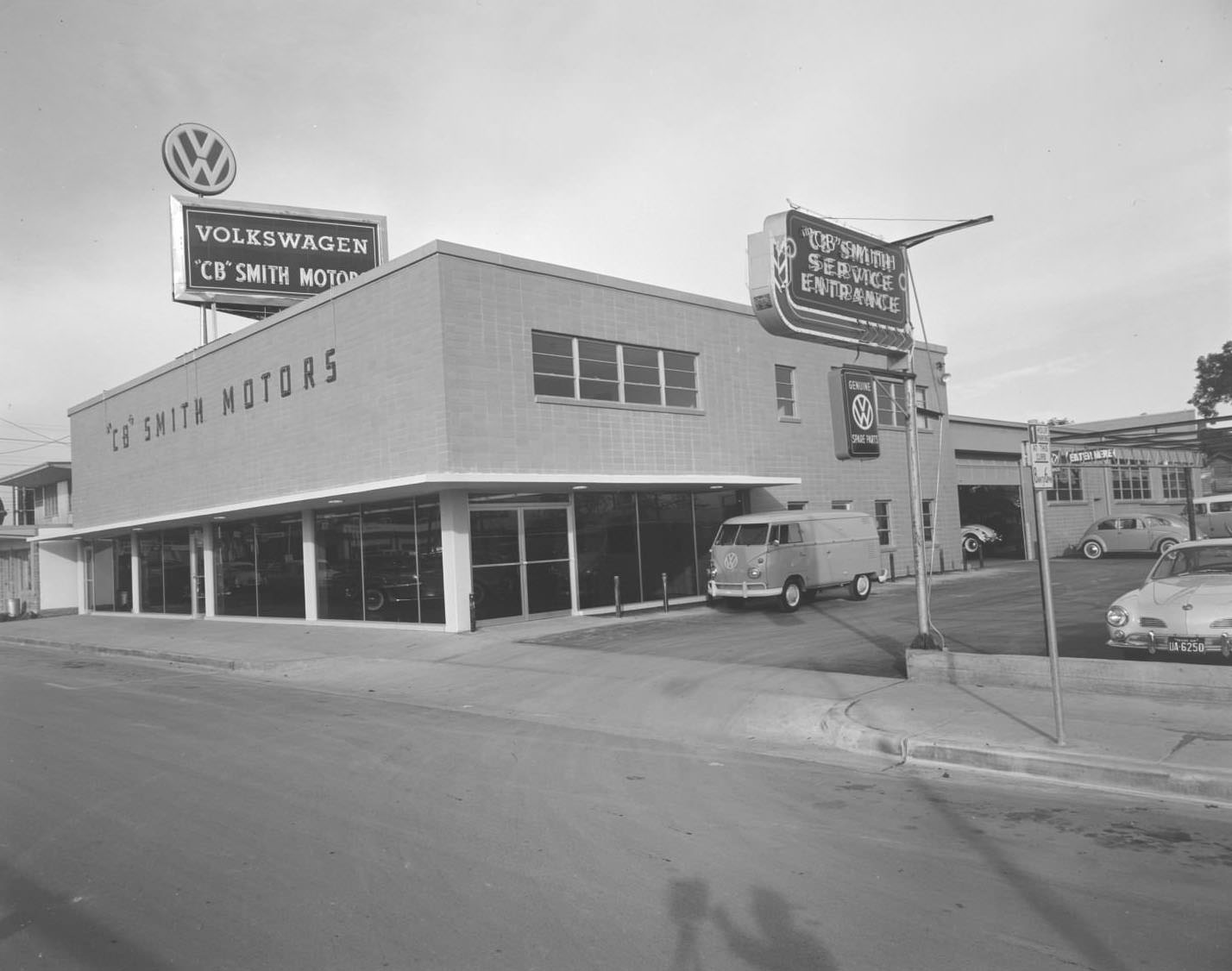 Exterior of C.B. Smith Motors, Austin, 196