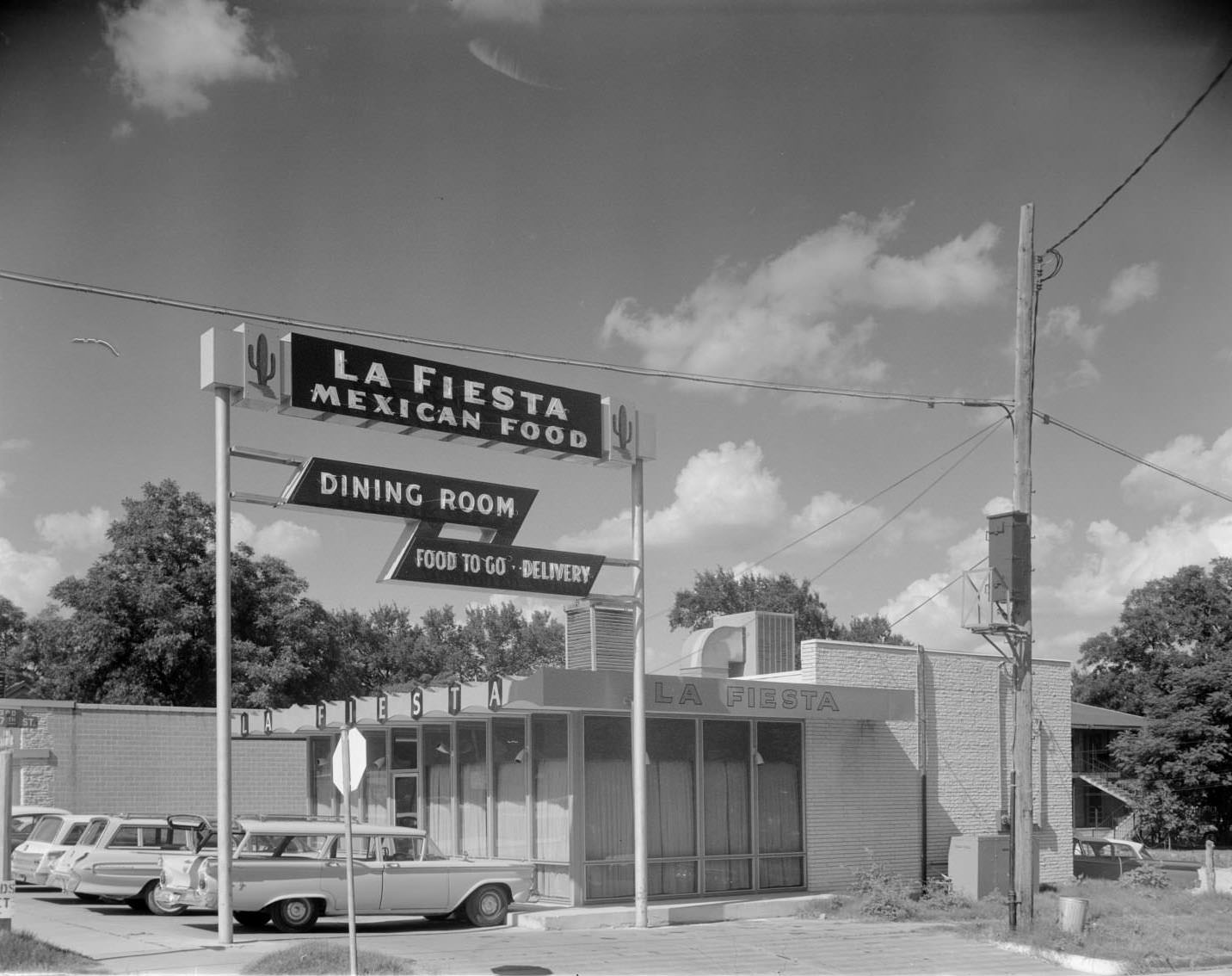 La Fiesta Mexican Food Dining Room, Austin, 1962