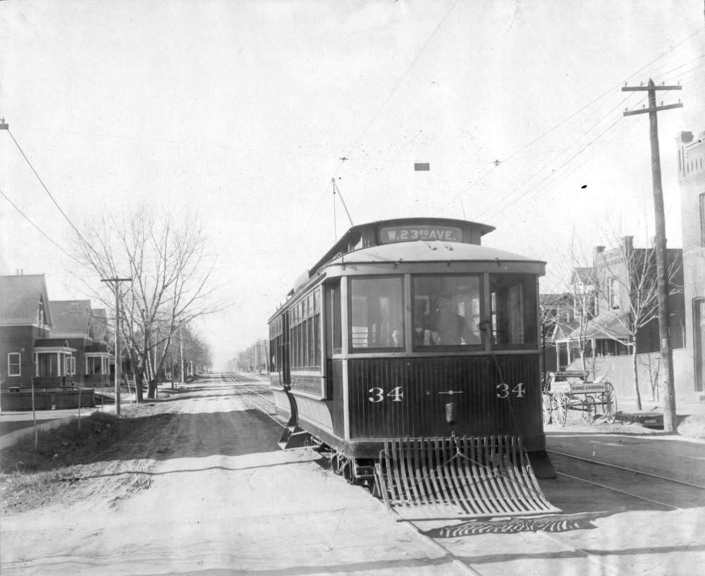 Denver Tramway Company trolley W. 23rd (Twenty-third) Avenue number 34 in Denver, 1905