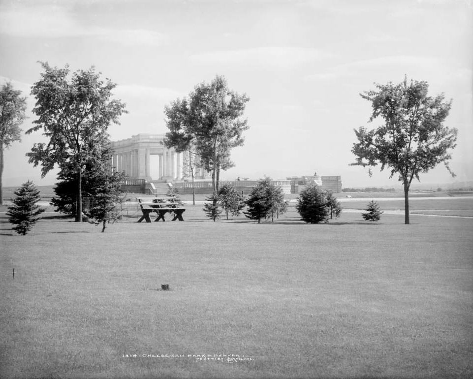 Cheeseman Park, Denver, 1909