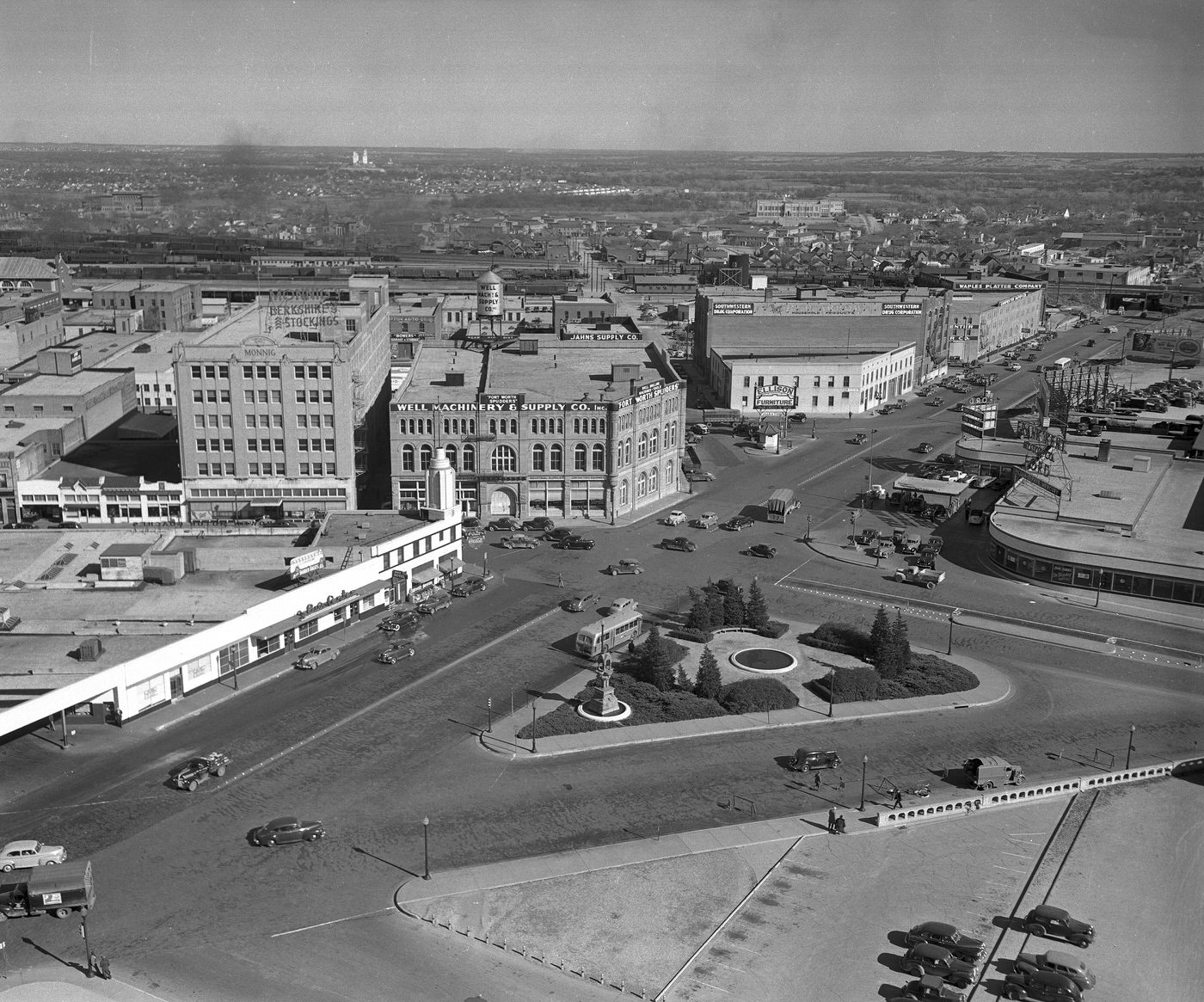 A view seen from Texas & Pacific station, 1945