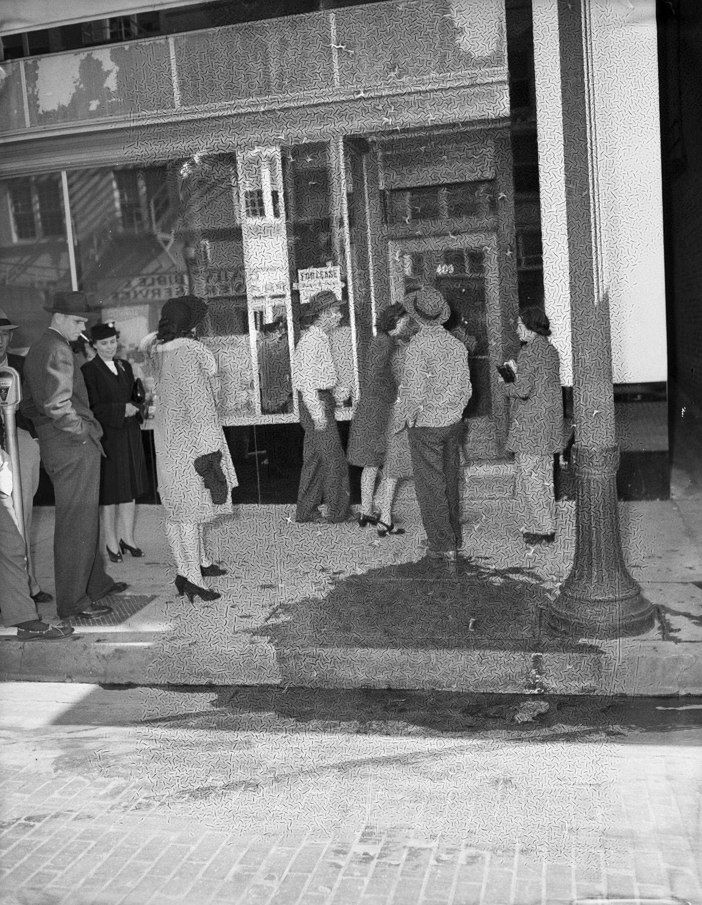 Ladd Furniture and Carpet Company building, where E. A. Larkin plunged to his death, 1941