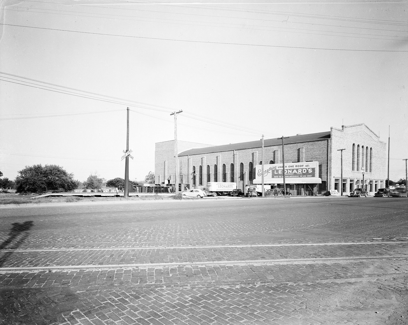 1012 North Main Street, 1946