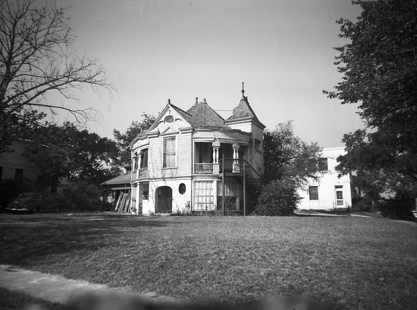 Historic Fort Worth buildings, 1200 West Presidio Street, 1944