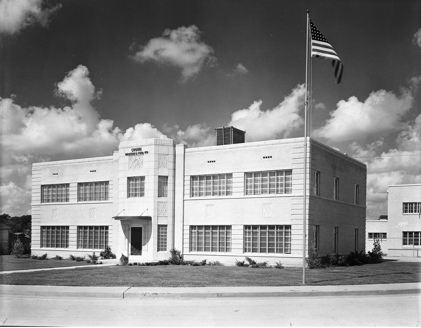 Crown Machinery and Tool Company, Fort Worth, Texas, 1944