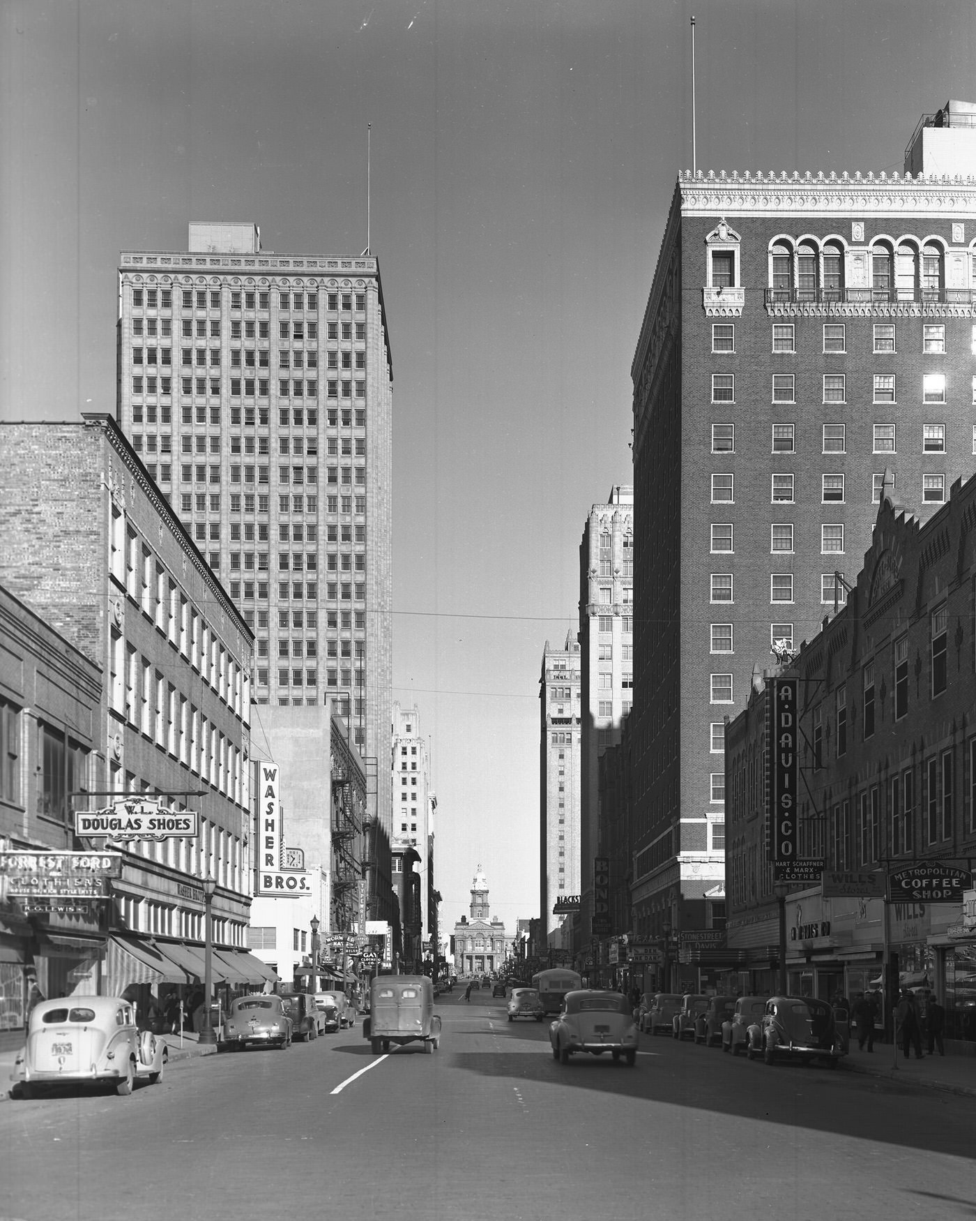 Buildings at Main Street looking North from 9th Street, Fort Worth, Texas, 1945