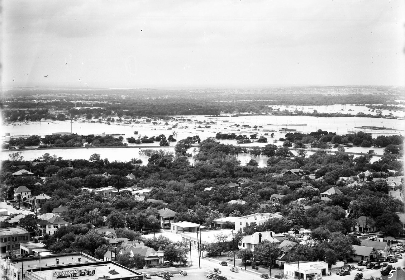 Panorama Fort Worth flood scene, 1949