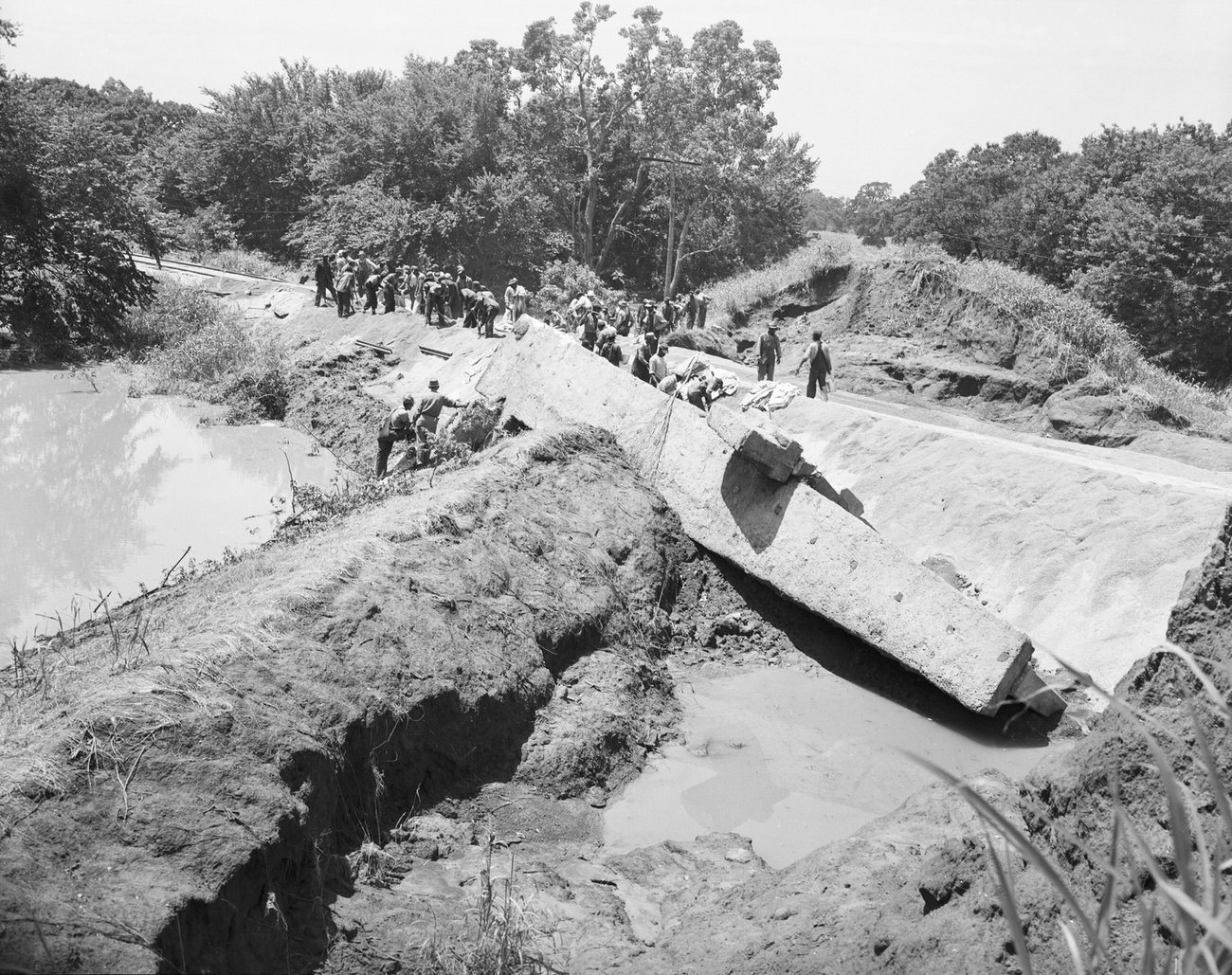 Flood damage looking south, 1949