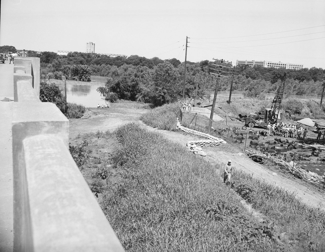 Flood damage at the gates of Fort Worth Water Works, 1949