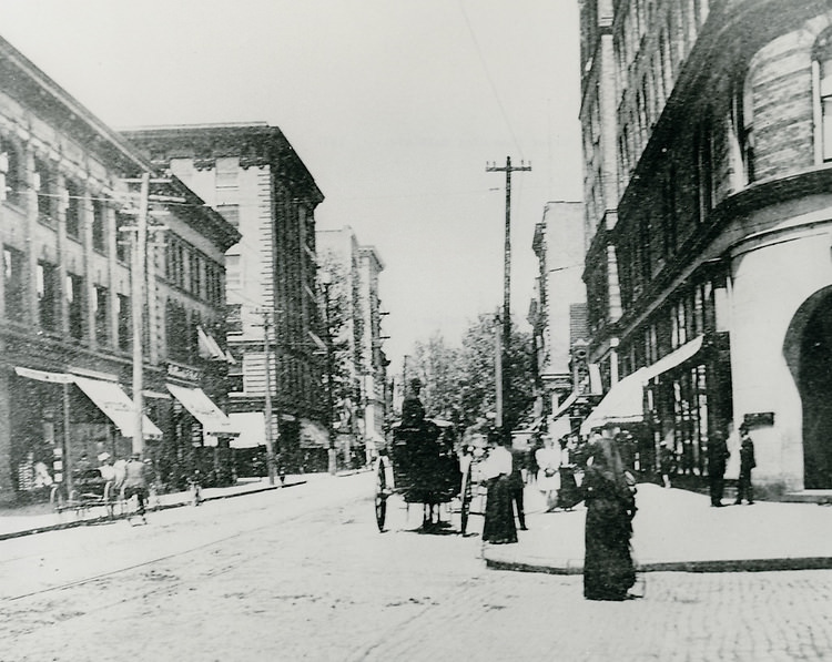 Looking North on Granby Street from City Hall Avenue, 1907