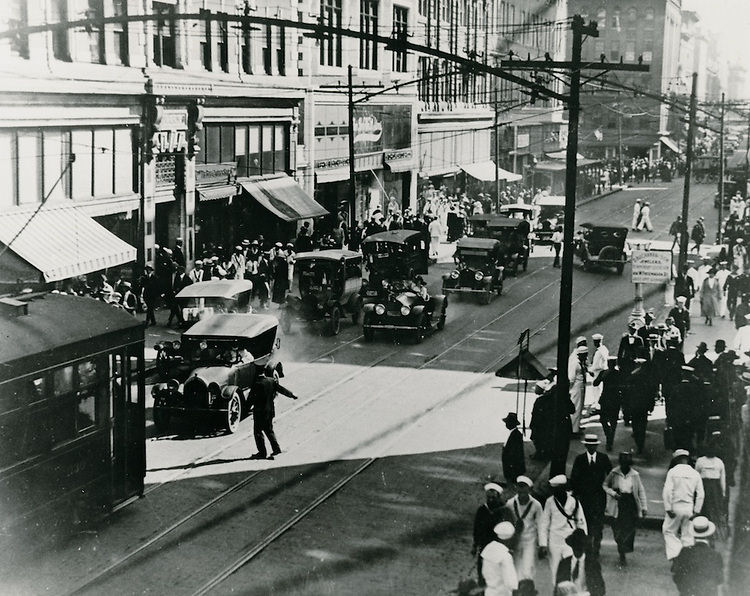 Looking South on Granby Street from Tazewell Street, 1918