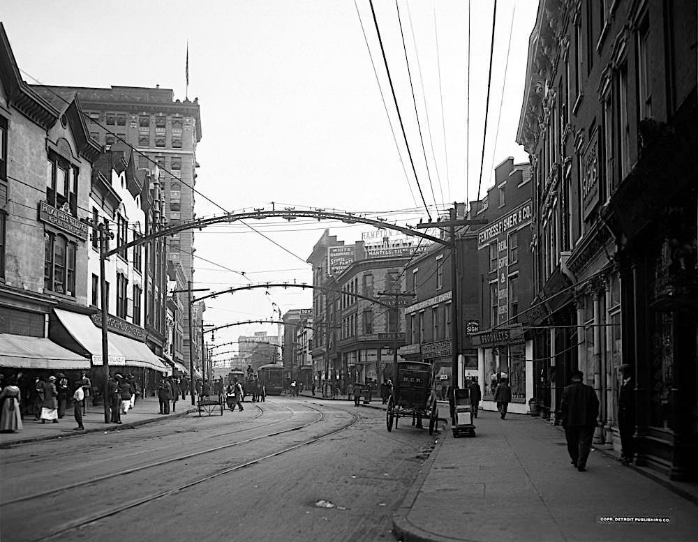 Norfolk VA Main St. 1922