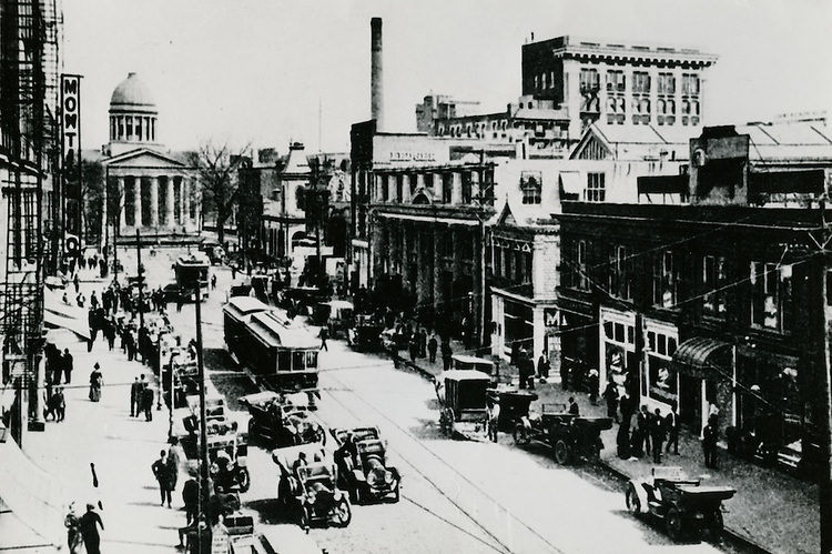 Looking East down City Hall Avenue at City Hall (Macarthur Memorial)