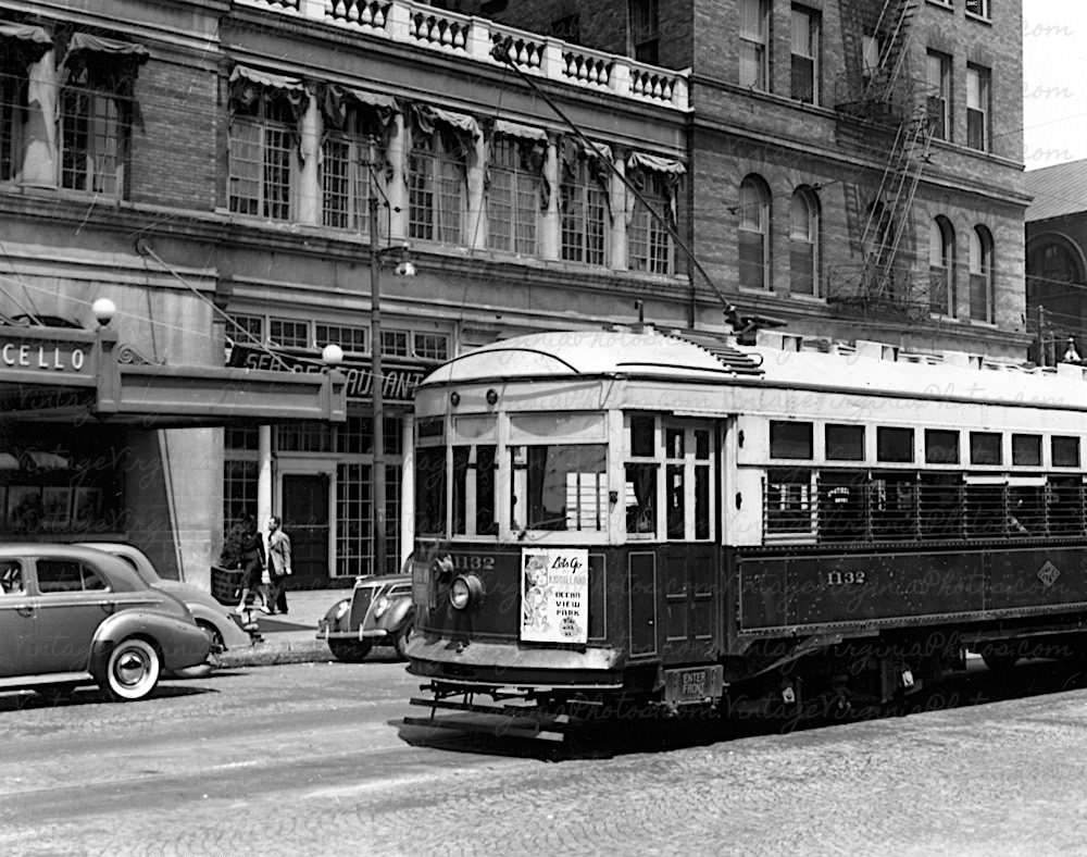 Streetcar #1132 Monitcello Hotel, Norfolk, 1930s