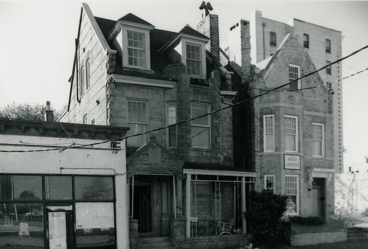 Downtown West. 339 York Street, 1940s