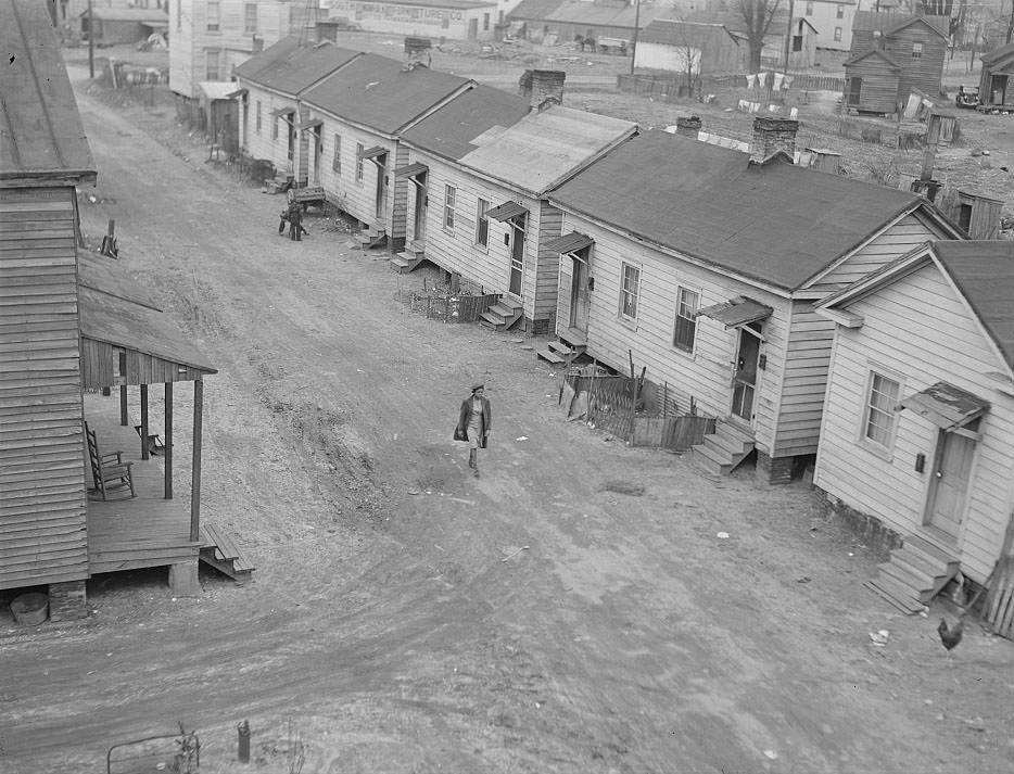 Housing. Norfolk, Virginia, 1941