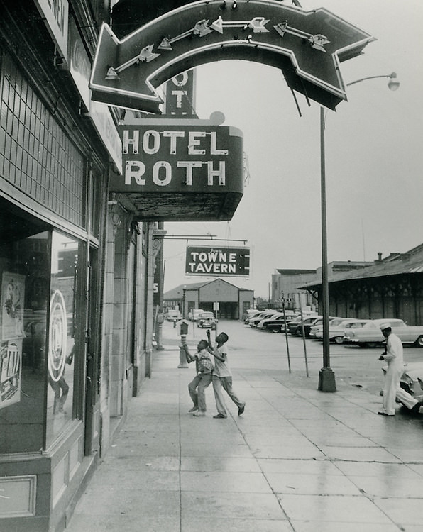 Downtown South, 1958