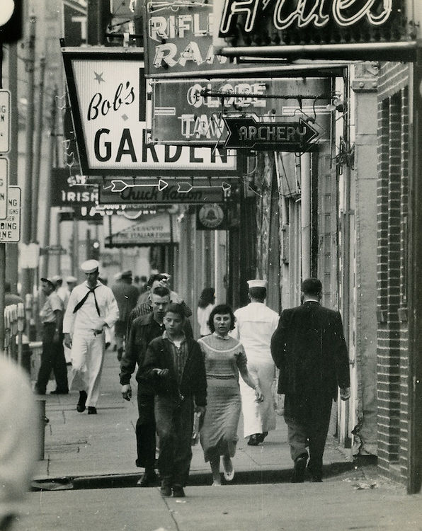 604 East Main Street.Looking West.from North Side of Street.Drop in Sidewalk is Metcalf Lane, 1958