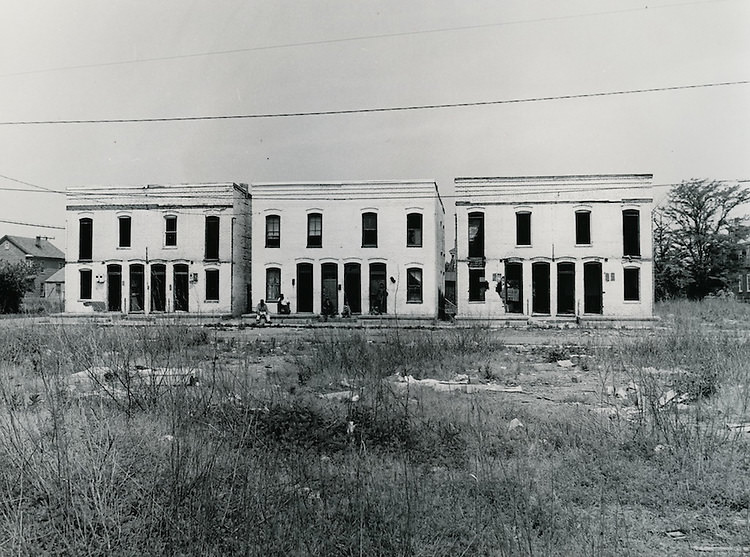 Middlesex Street houses, May 20, 1969