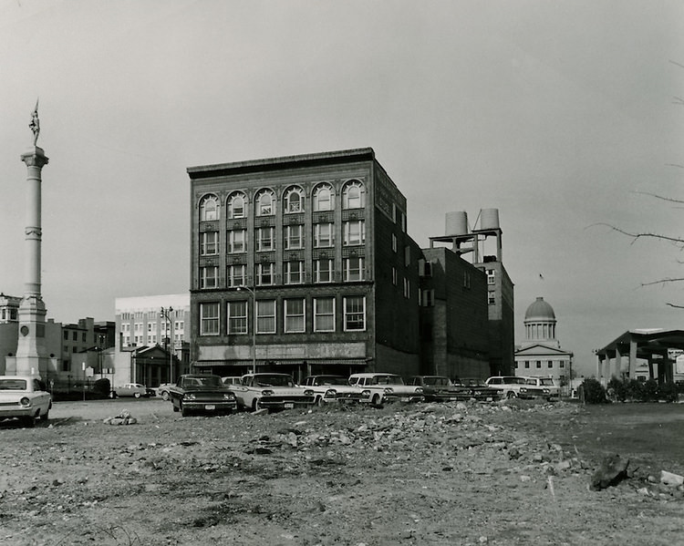 Commercial Place, MacArthur Memorial - January 27, 1964