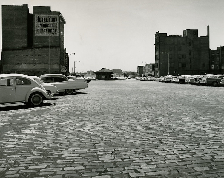 Ferry Terminal, Hotel York - May 05, 1964