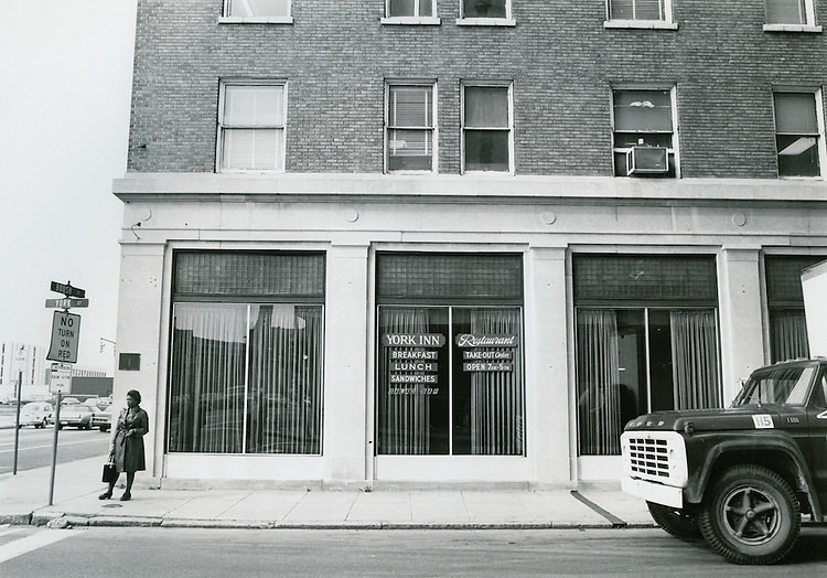 York Inn Restaurant, corner of Boush & York Streets - 1960s