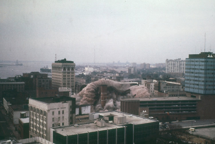 Monticello Hotel Demolition, 1976