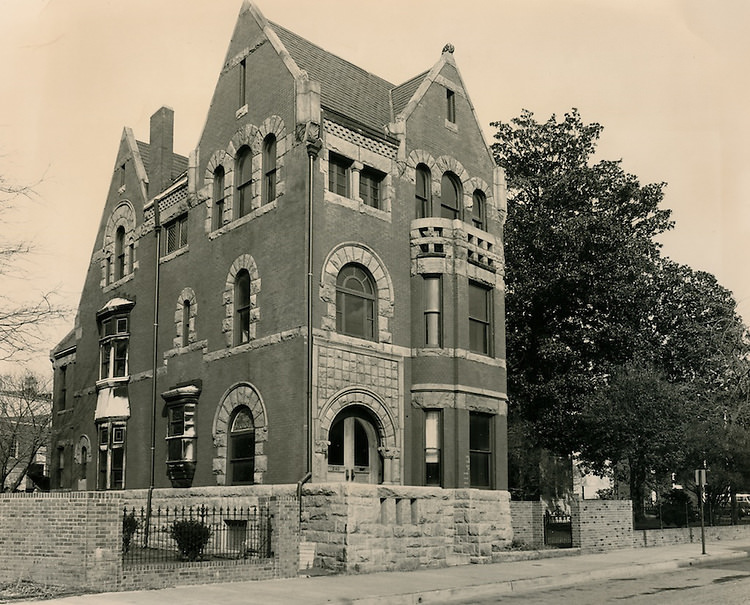 240 West Freemason Street, 1970s