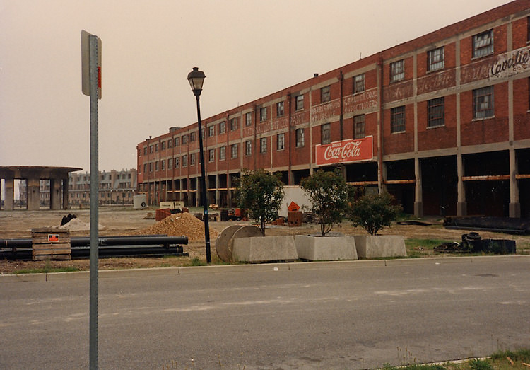 Downtown West, 1980s