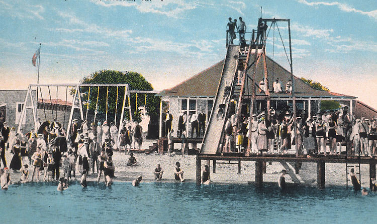 Bathing at lynnhaven Norfolk