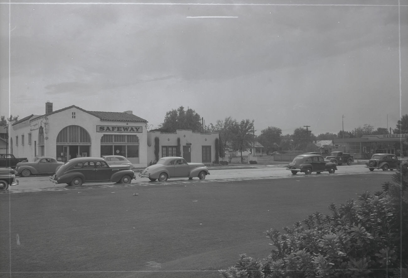 Safeway Store, 1942