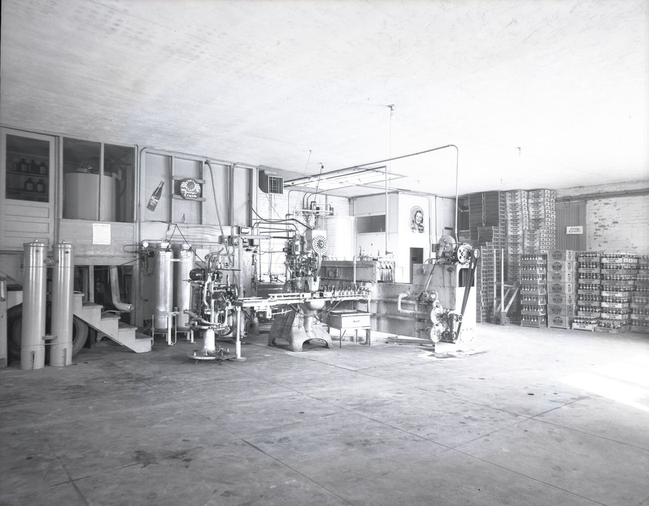 Central Beverage Co. Building Interior, 1942