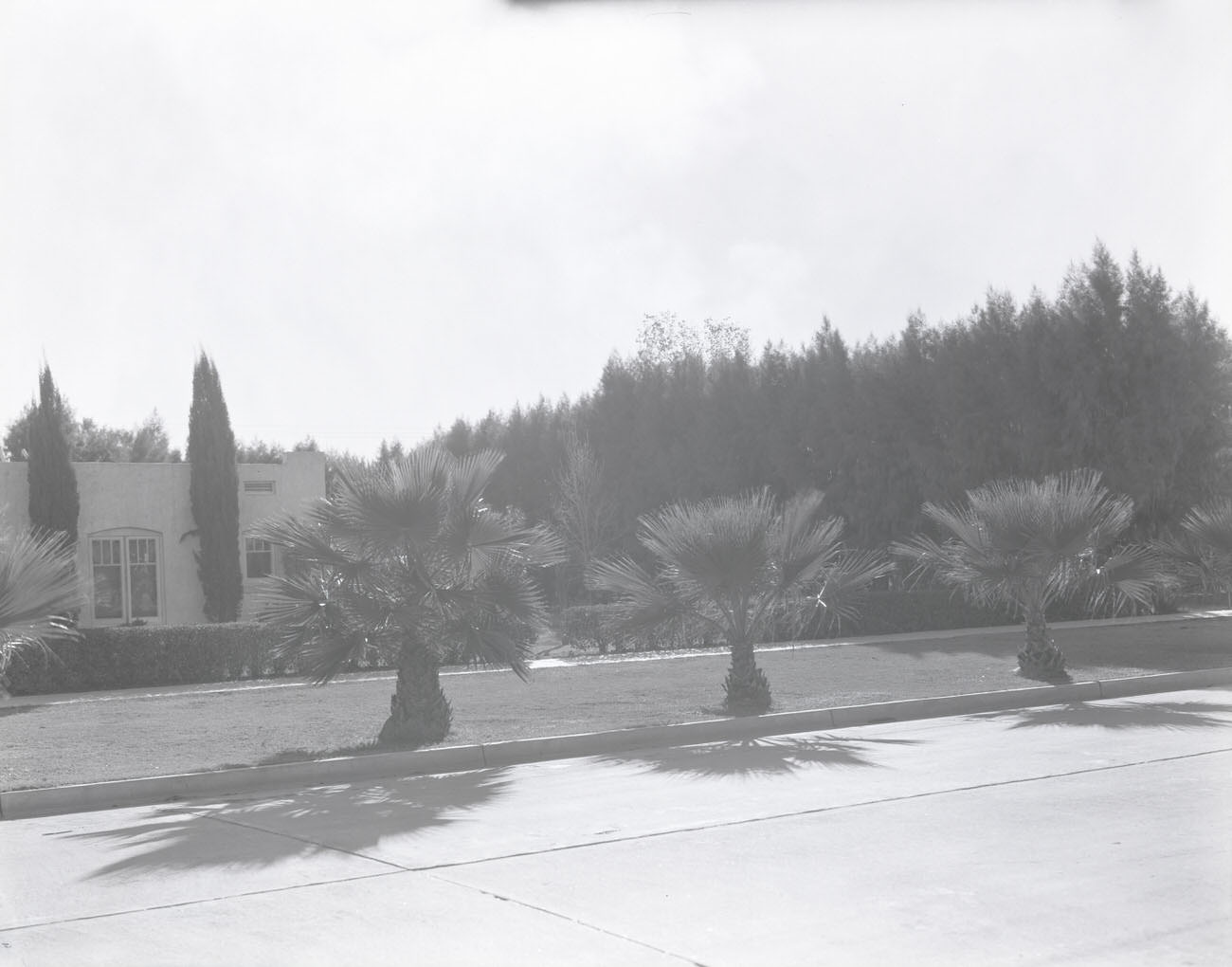 Bungalow Court, 1942