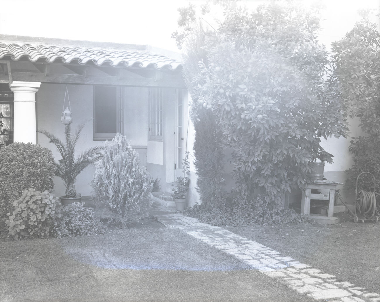 Front of House, 1942