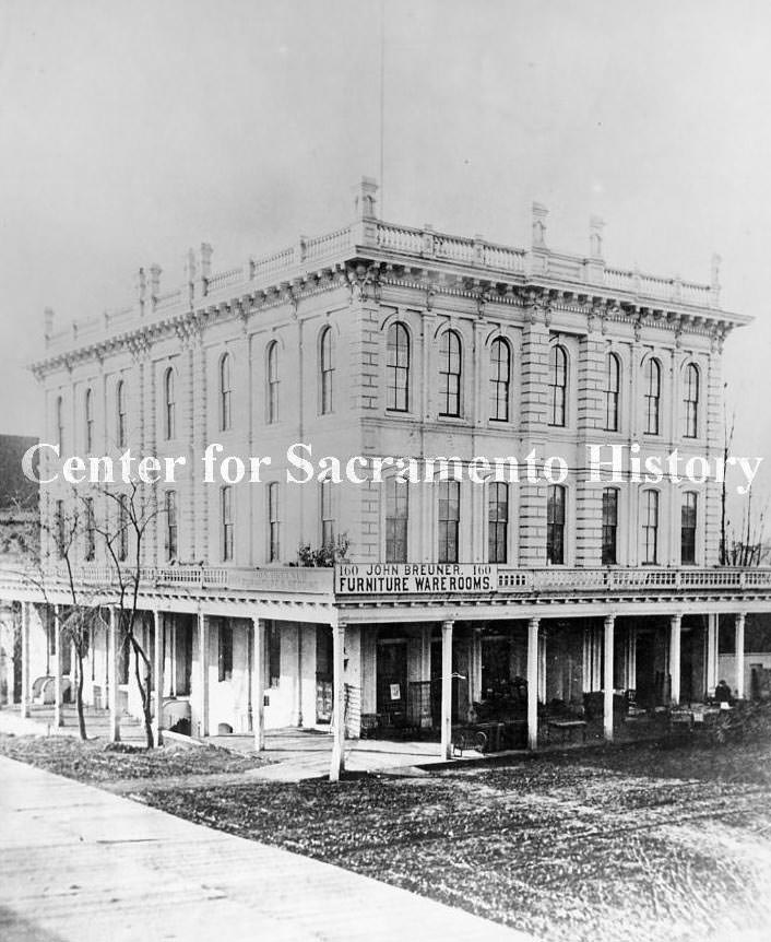 Breuner's Furniture Store on K Street in Sacramento, 1871