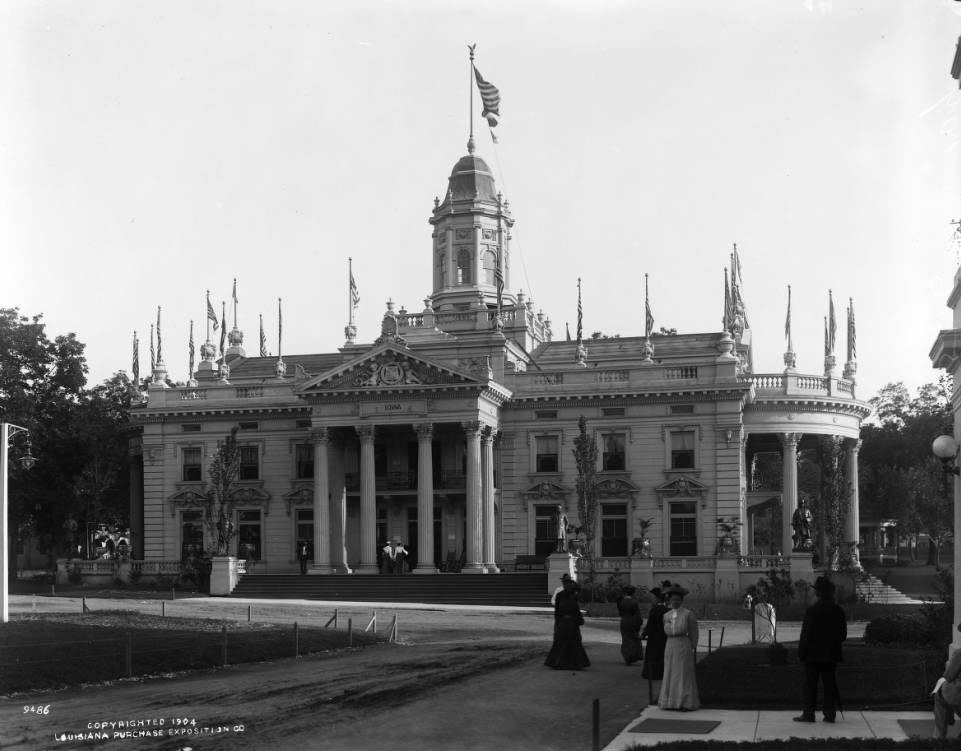 Architects Proudfoot & Bird of Des Moines modeled their design for the Iowa pavilion at the Louisiana Purchase Exposition, 1904