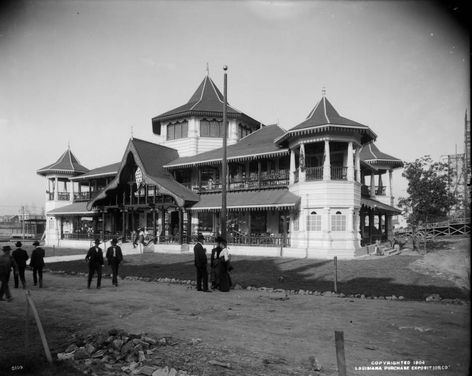 Ceylon's building for the 1904 World's Fair.